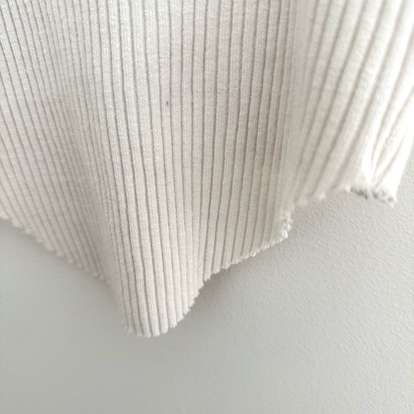 Mimosa Top - M - Off White Ruffle Pattern - Picture 3 of 7